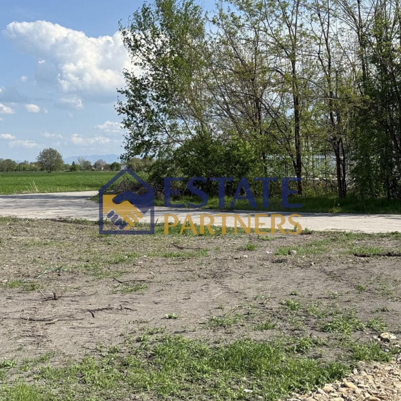 Просторен парцел с панорамна гледка в с. Ягодово - 0