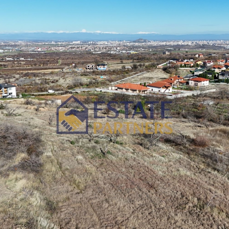 Парцел 586 кв.м, с. Марково, м. Кону дере - 0