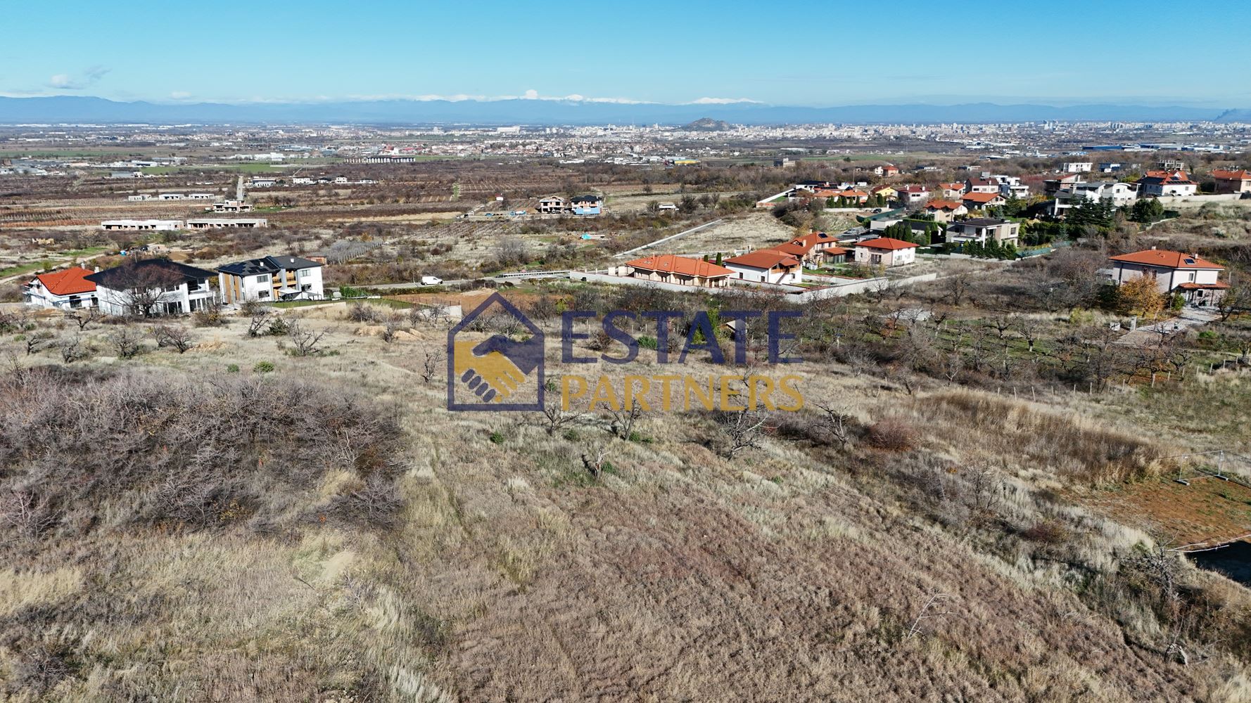 Парцел 586 кв.м, с. Марково, м. Кону дере - 0