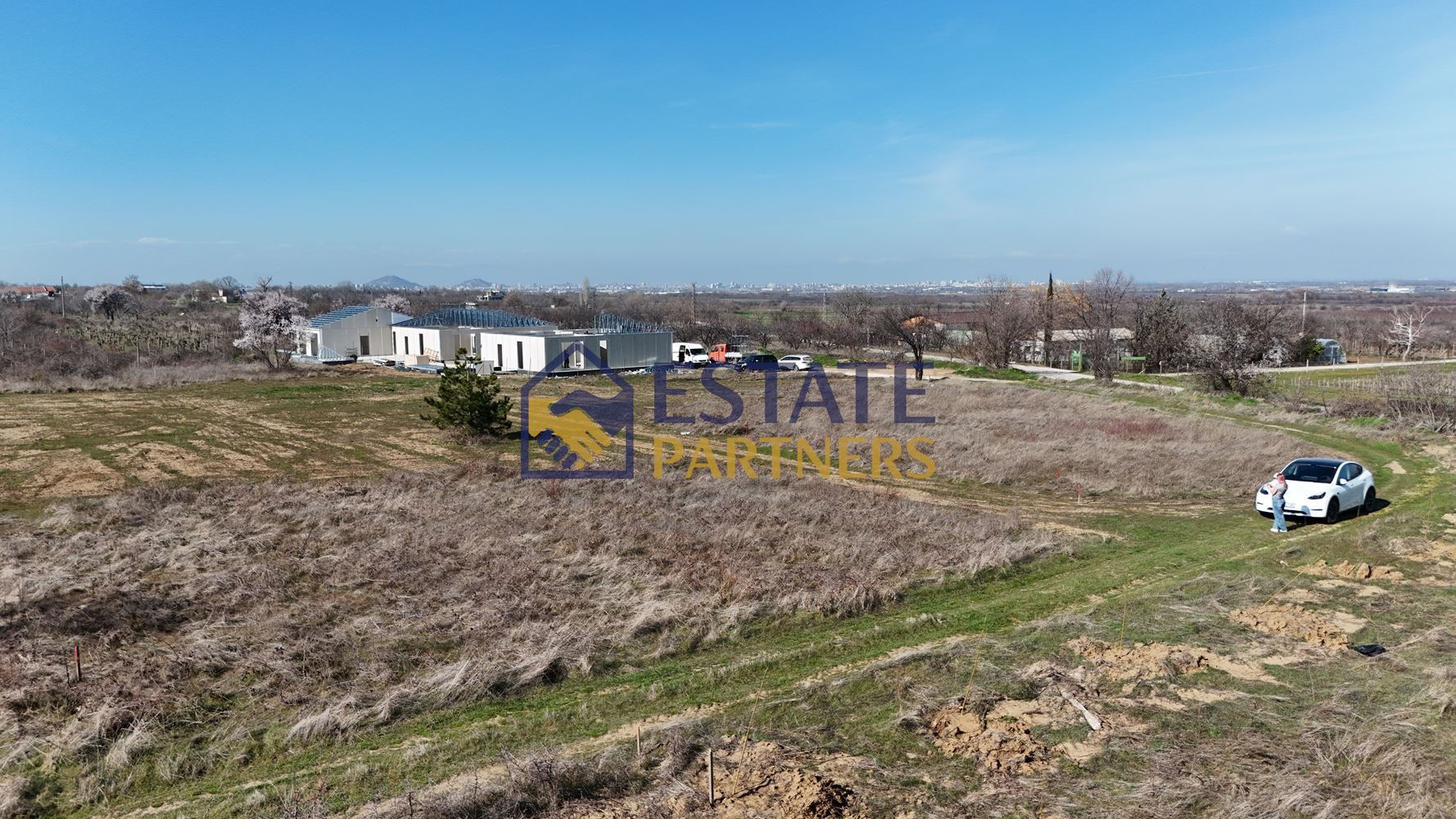 Ексклузивно от Estate Partners – УПИ за къща в с. Брестник - 0