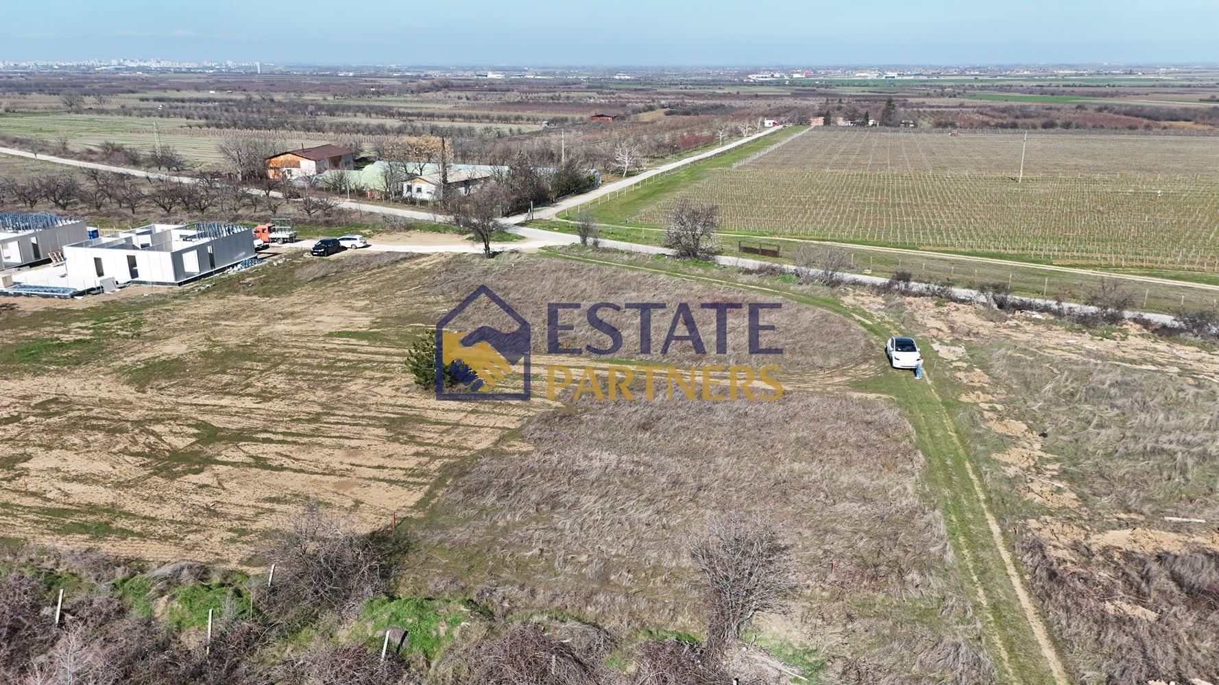 Ексклузивно от Estate Partners – УПИ за къща в с. Брестник - 0