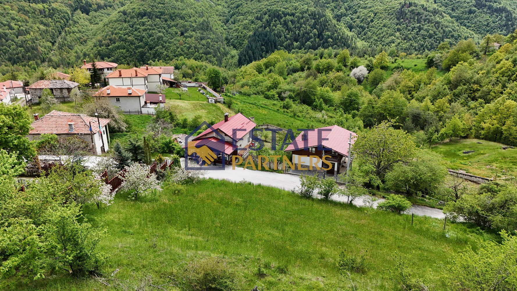 Парцел в село Врата, област Пловдив - 0